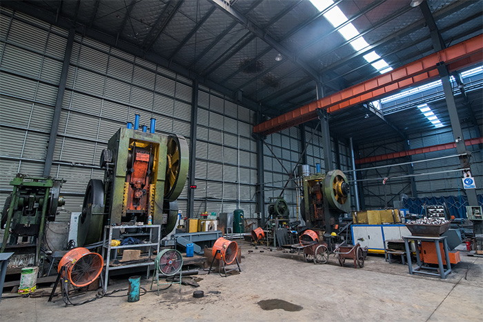 崇州网架配件-锥头加工车间