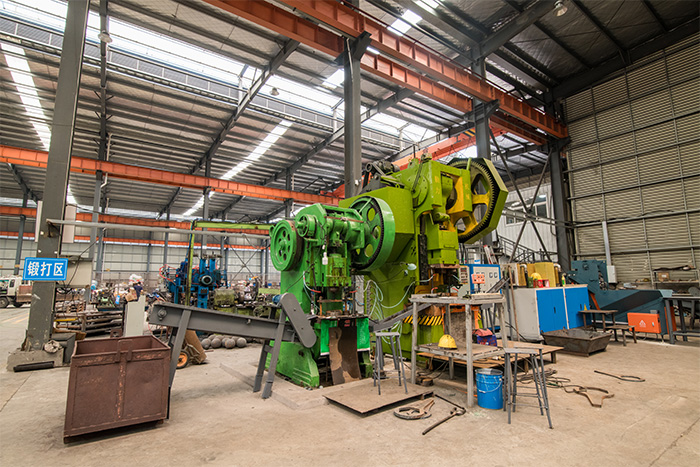 崇州网架配件-锥头加工车间